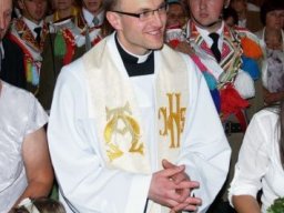 Prymicje33